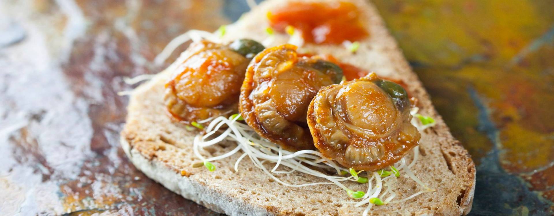 Zamburiñas en salsa de vieira (Volandeira)